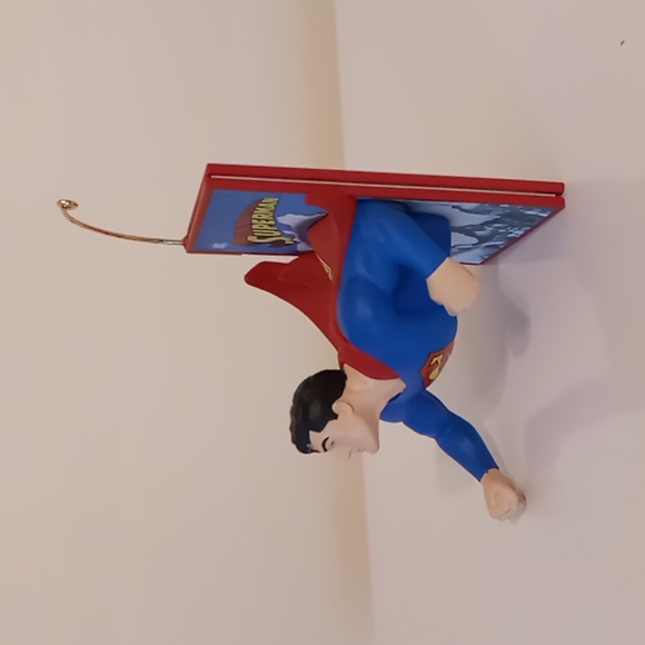 2008 Hallmark Keepsake Ornament - Picture 2 of 5